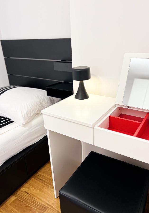 Holiday Star Apartment Trogir Bagian luar foto