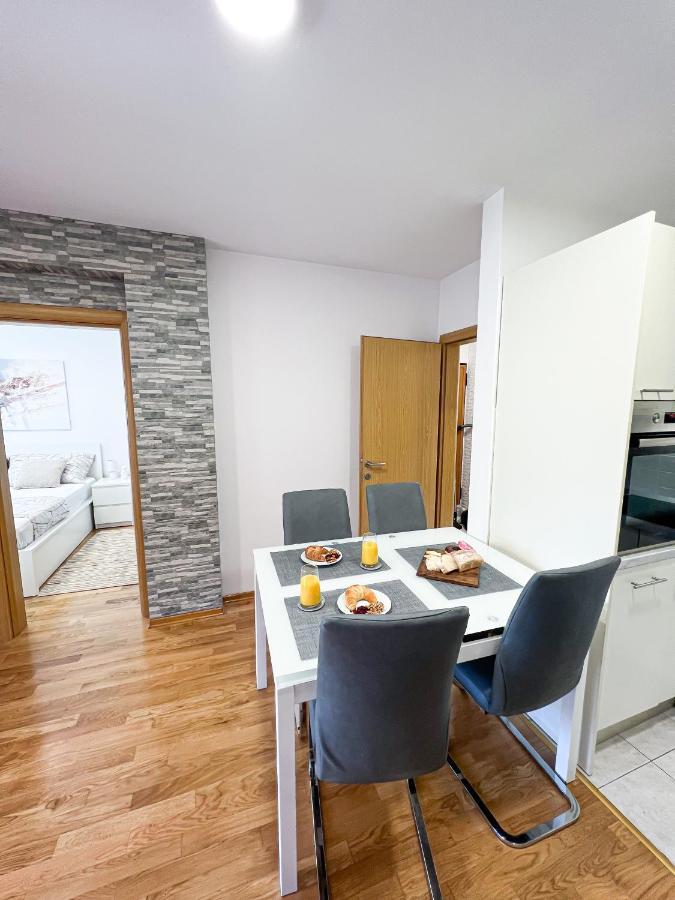 Holiday Star Apartment Trogir Bagian luar foto