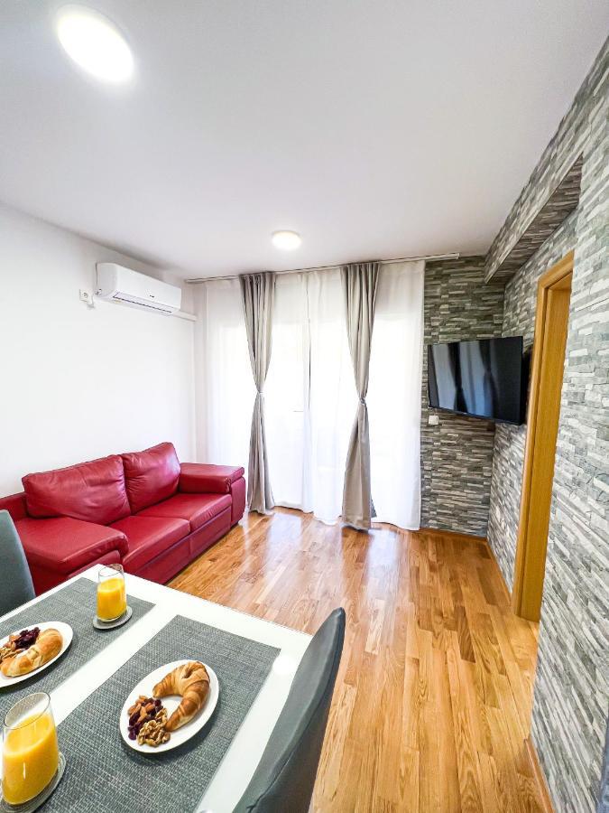 Holiday Star Apartment Trogir Bagian luar foto