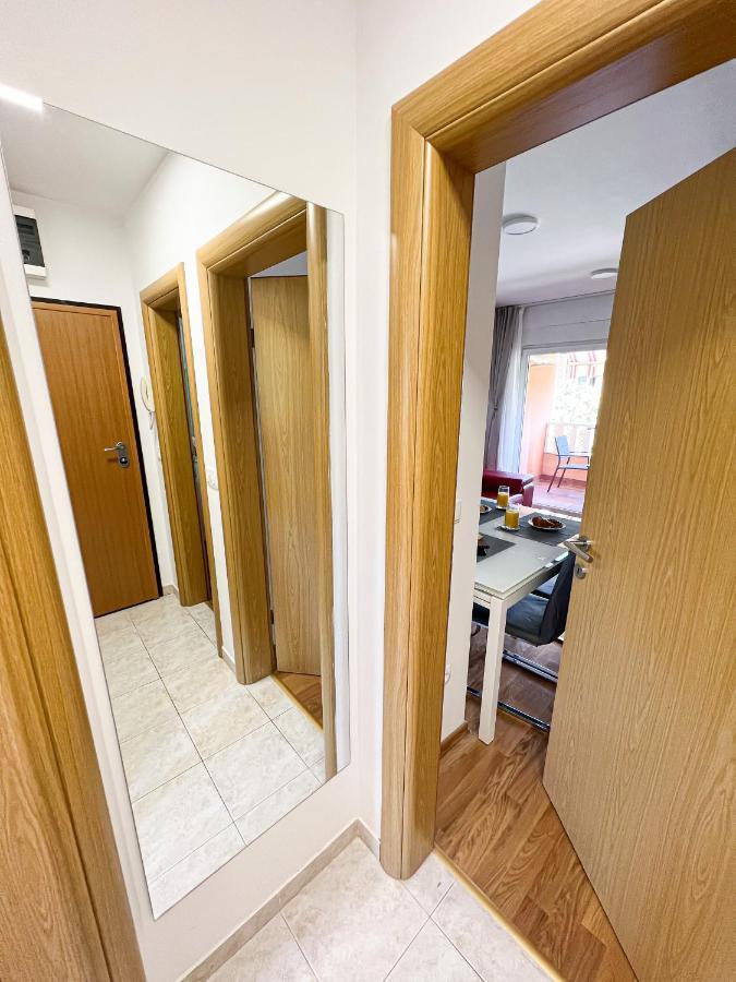 Holiday Star Apartment Trogir Bagian luar foto